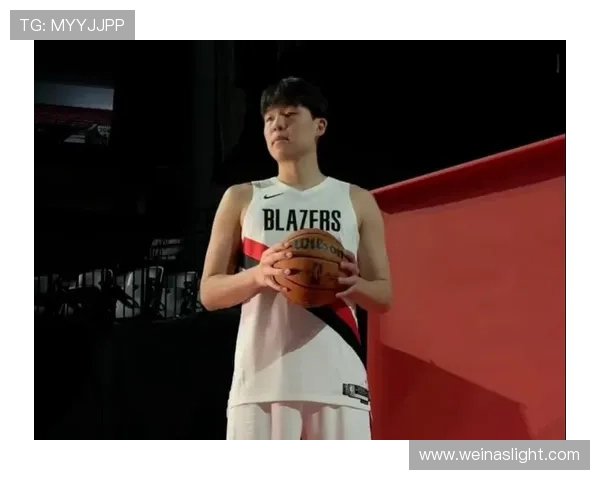 杨瀚森新秀赛玩嗨剑指突破瓶颈 杨瀚森新秀赛玩嗨剑指突破瓶颈