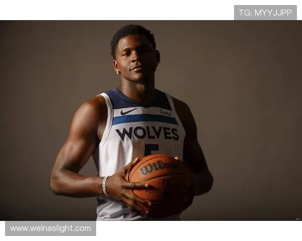 爱德华兹40+6狼送侠十连败