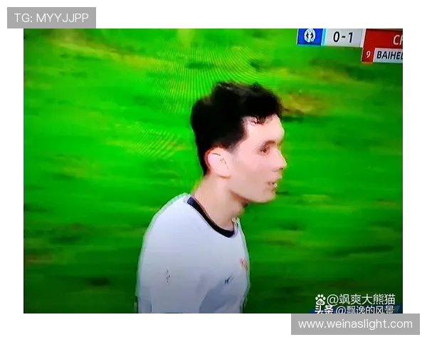 李新翔世界波破门 陈泽仕助攻安东尼奥笑了 李新翔世界波破门 陈泽仕助攻安东尼奥笑了